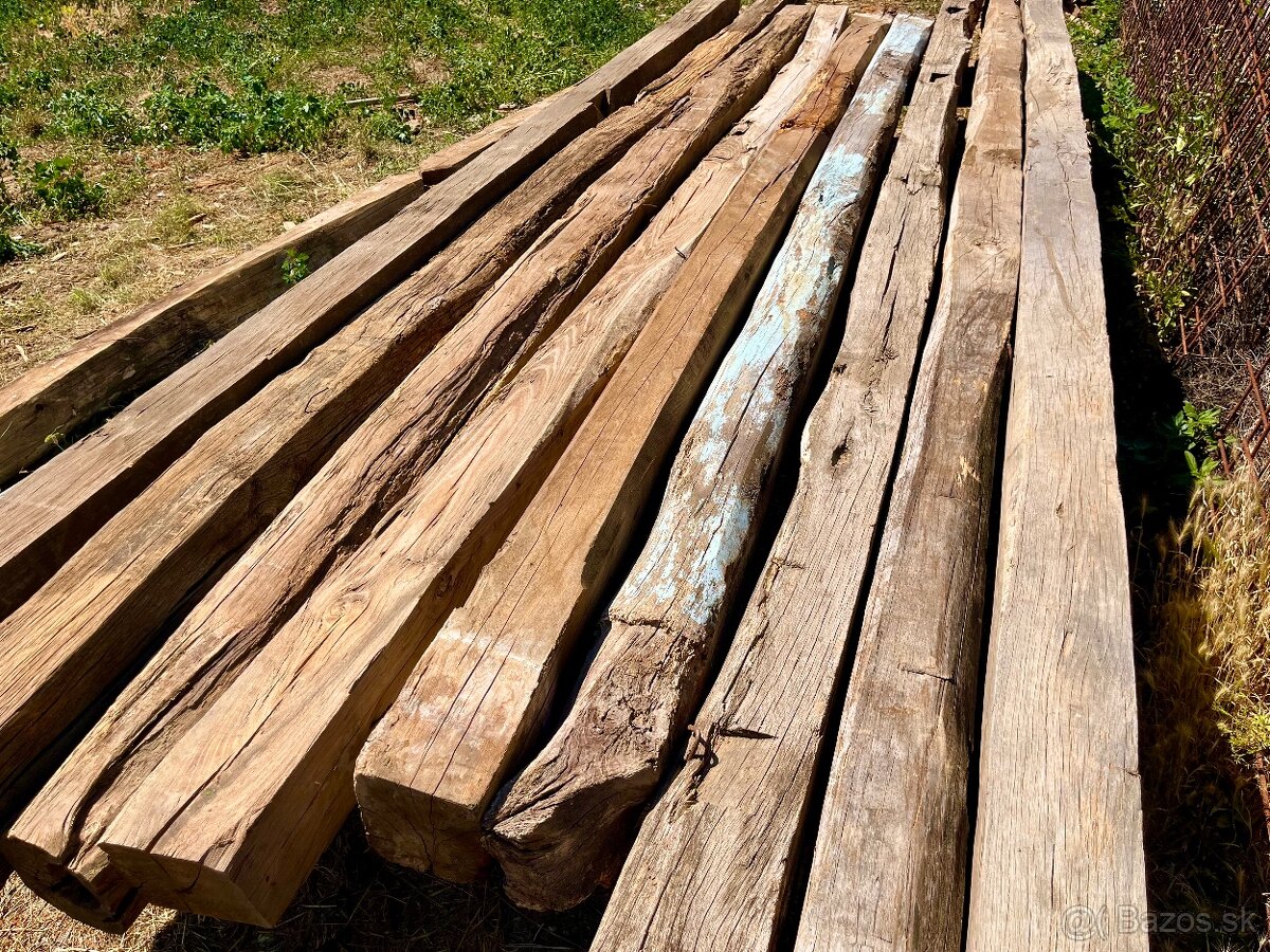 Staré dubové hranoly a trámy - ručne kresané - 19