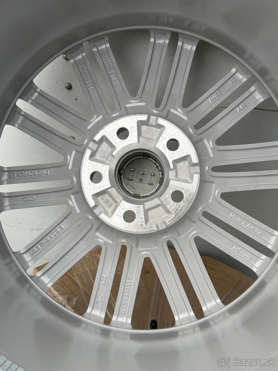 PREDÁM úplne NOVÚ sadu 18" ALU disky AUDI + nové zimné pneu - 19