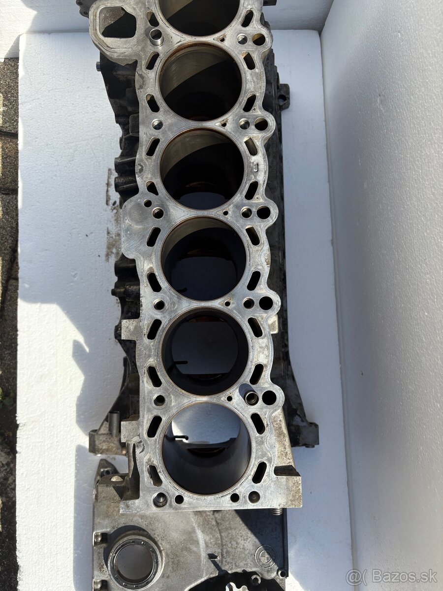 Rozpredam diely z BMW e39, 525i - 19