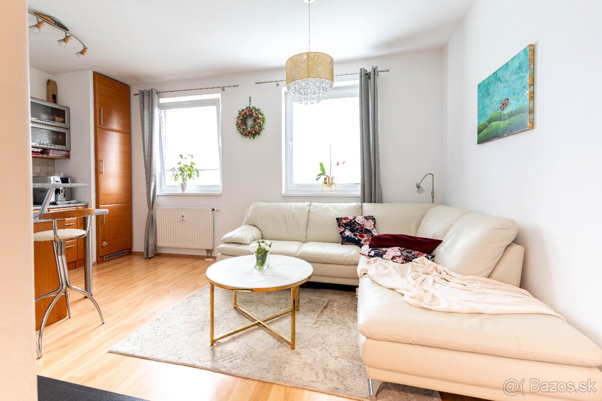 Kompletne zariadený 2-izbový byt pri hrádzi, Sihoť - 19