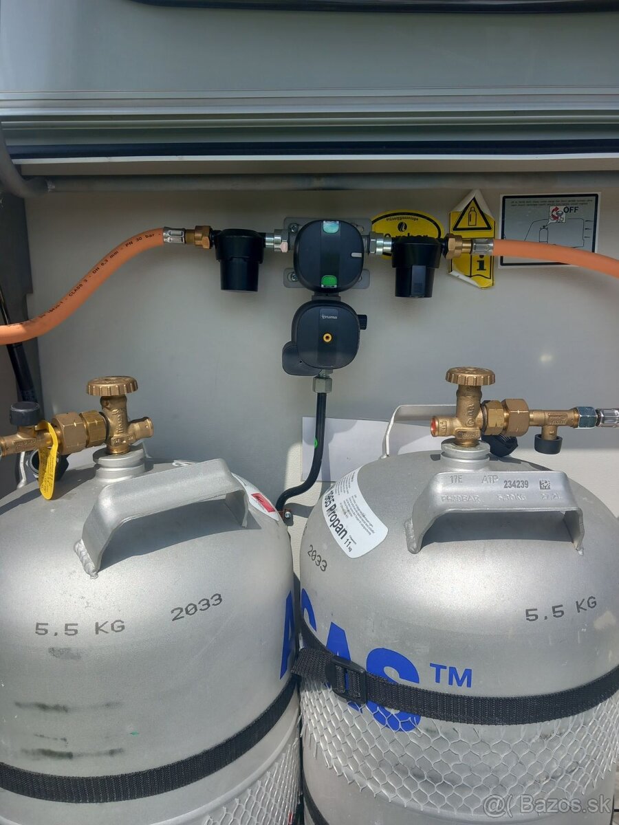 Knaus Sudwind 500 QDK obytný príves - 19