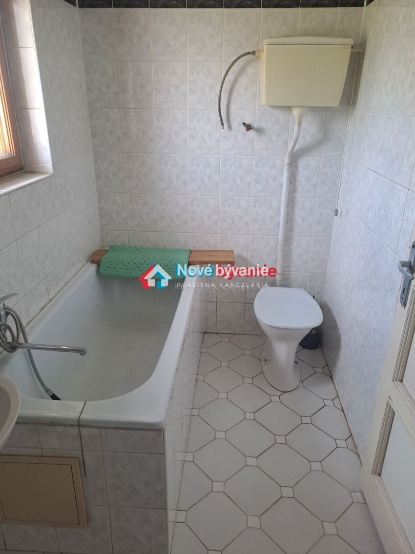 Rodinný dom s veľkým pozemkom v obci Hrabušice, okr. Spišská - 19