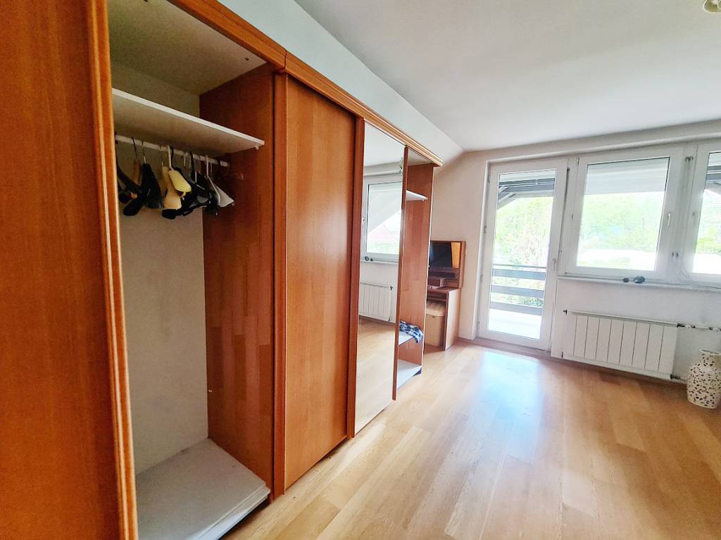 6-izb. RD Stupava, TOP lokalita, pri parku, vonkajší bazén, - 19