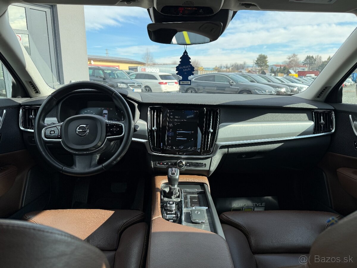 Volvo S90 D3 2.0L Drive-E Momentum Pro Geartronic - 19