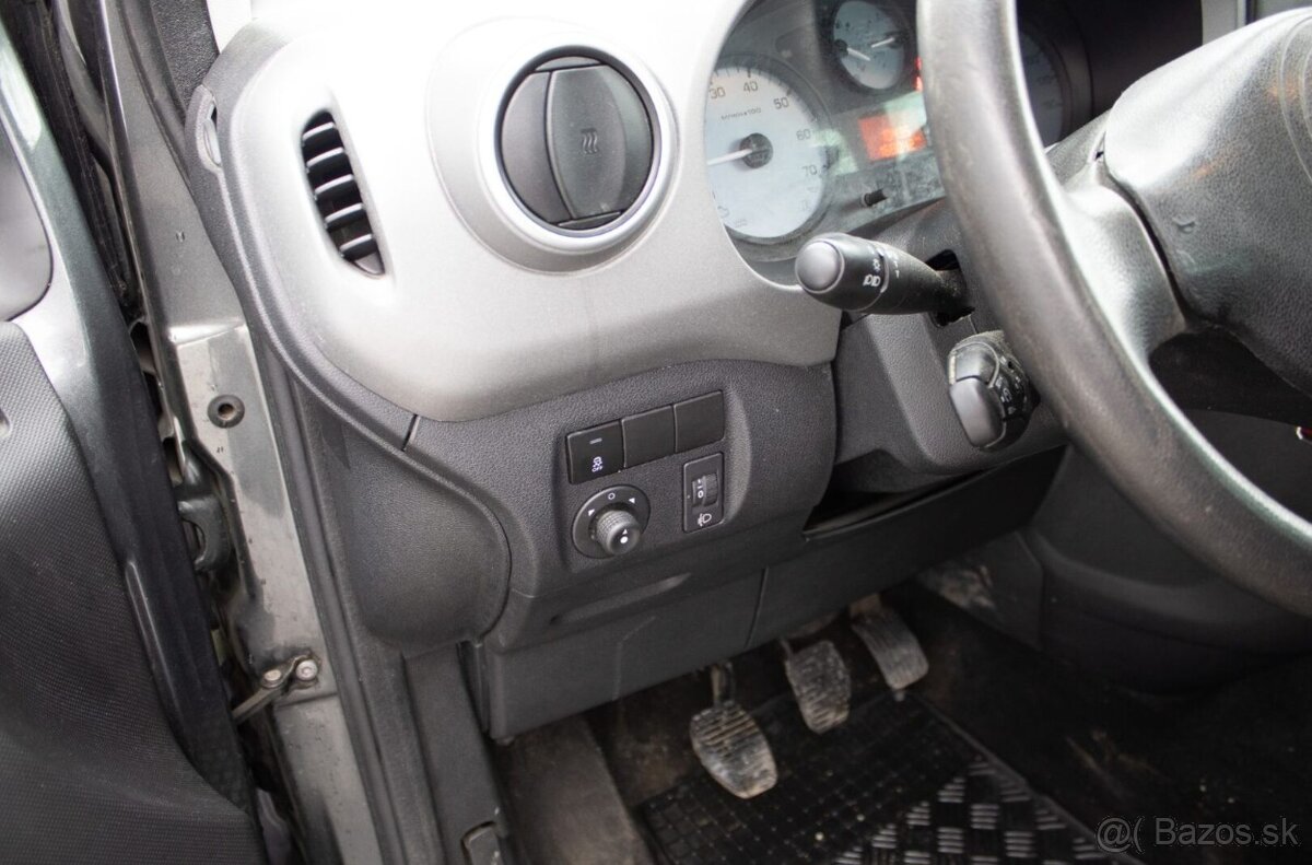 Citroën Berlingo Multispace 1.6 BlueHDi 100 Feel. - 19