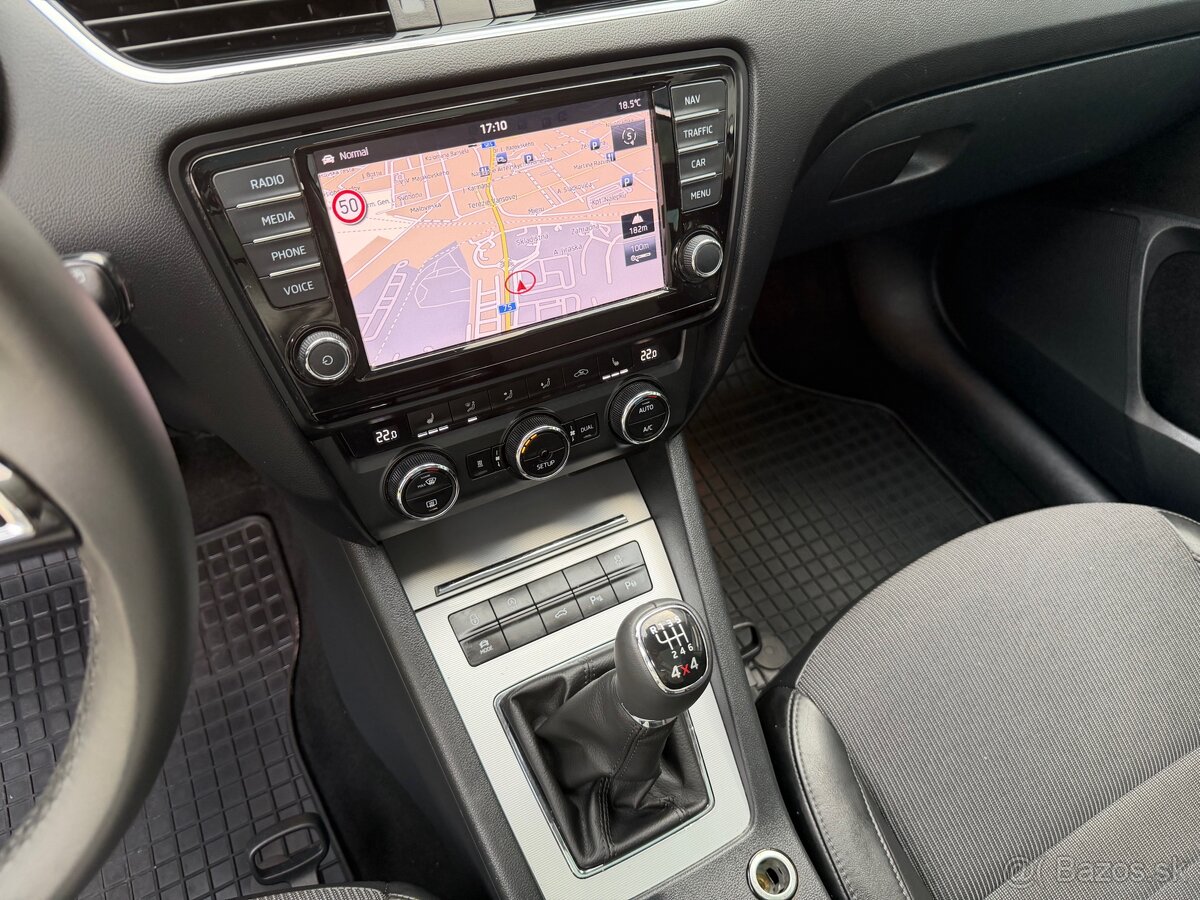 Škoda Octavia Combi 4x4 2.0TDI Style+ 150ps Webasto Canton - 19