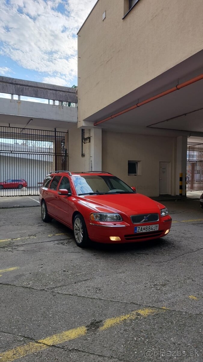 Volvo V70 D5, manuál - 19