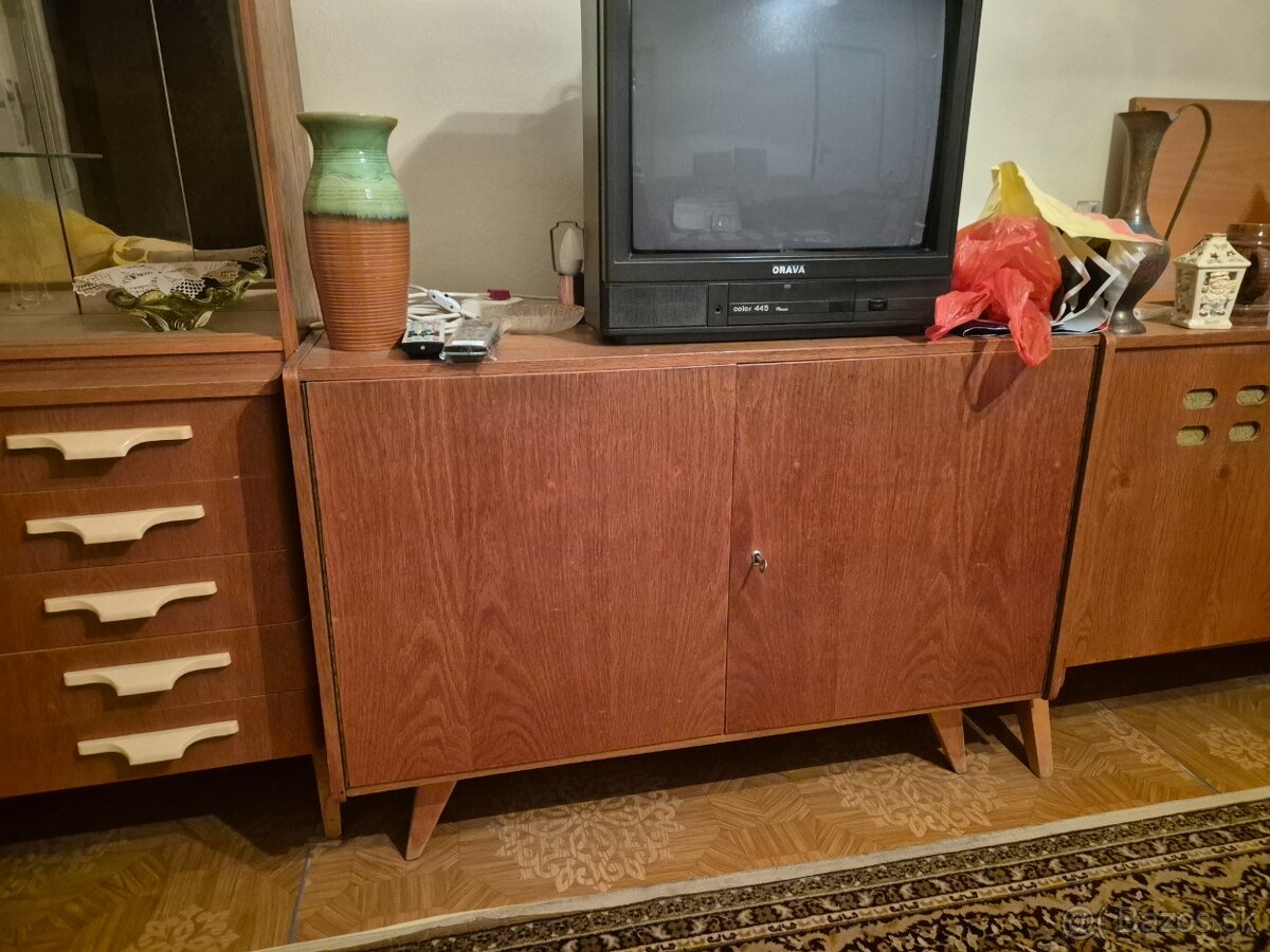 Ponúkam zachovalý retro nábytok z 80tych rokov - 19