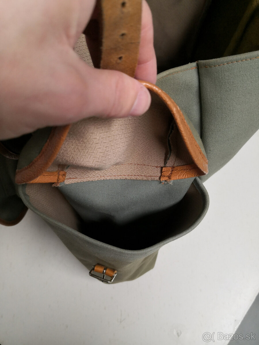Starý vojenský batoh - 19