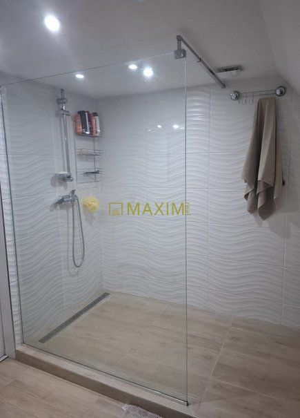 Veľkopriestorový dvojgeneračný 6 izbový dom s potenciálom – - 19