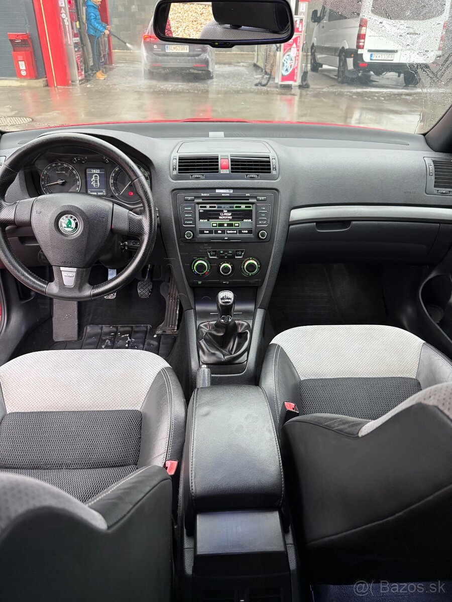 Predam škoda octavia 2 1.6 fsi benzín - 19