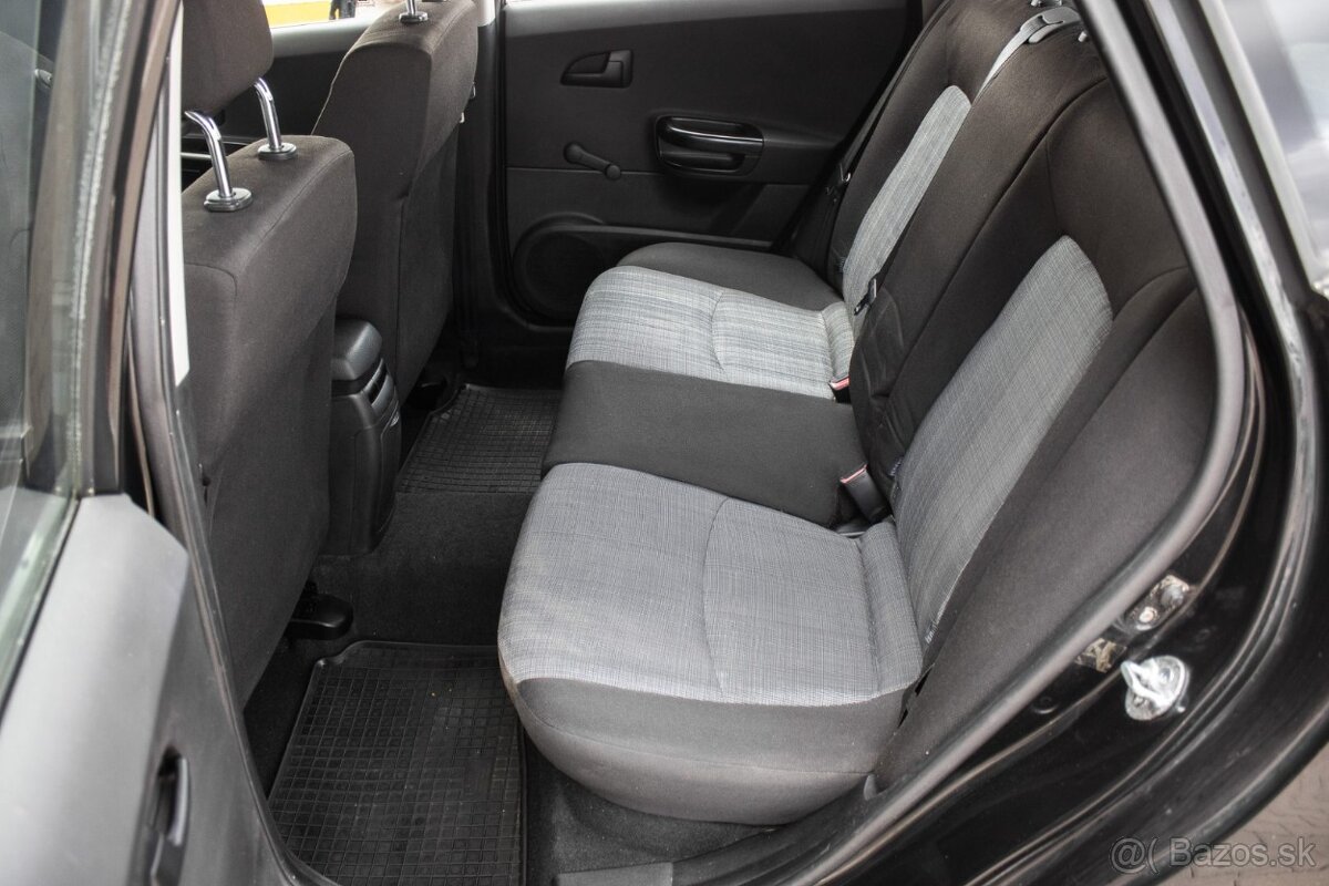 Kia Ceed 1.4 CVVT, 77kW (2011) - 19