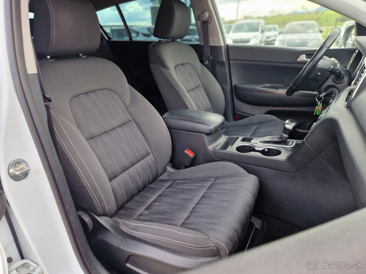 Kia Sportage 2.0 CRDi 4WD AT Gold Odpočet DPH - 19