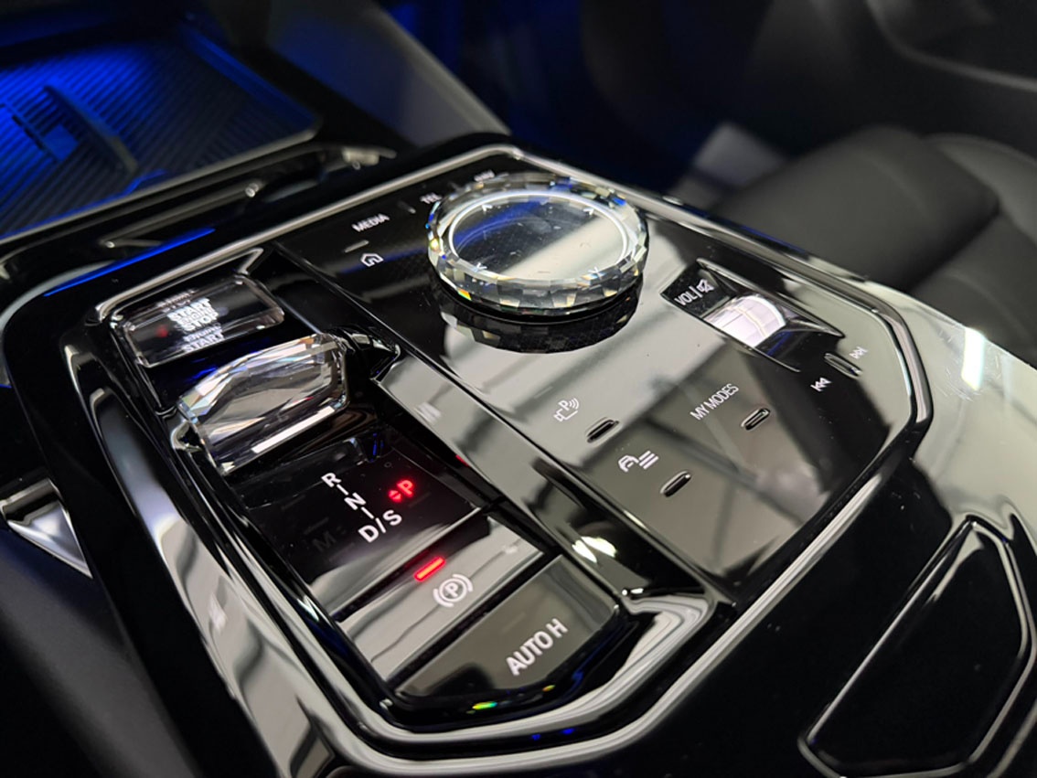 BMW Rad 5 520d 197PS AT8 xDrive M-Packet ✅ODPOCET✅ - 19