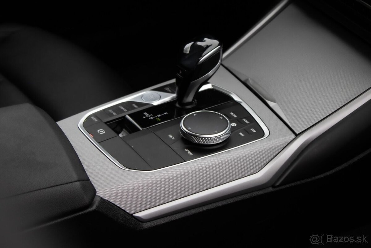 BMW Rad 3 Touring 318i A/T - 19