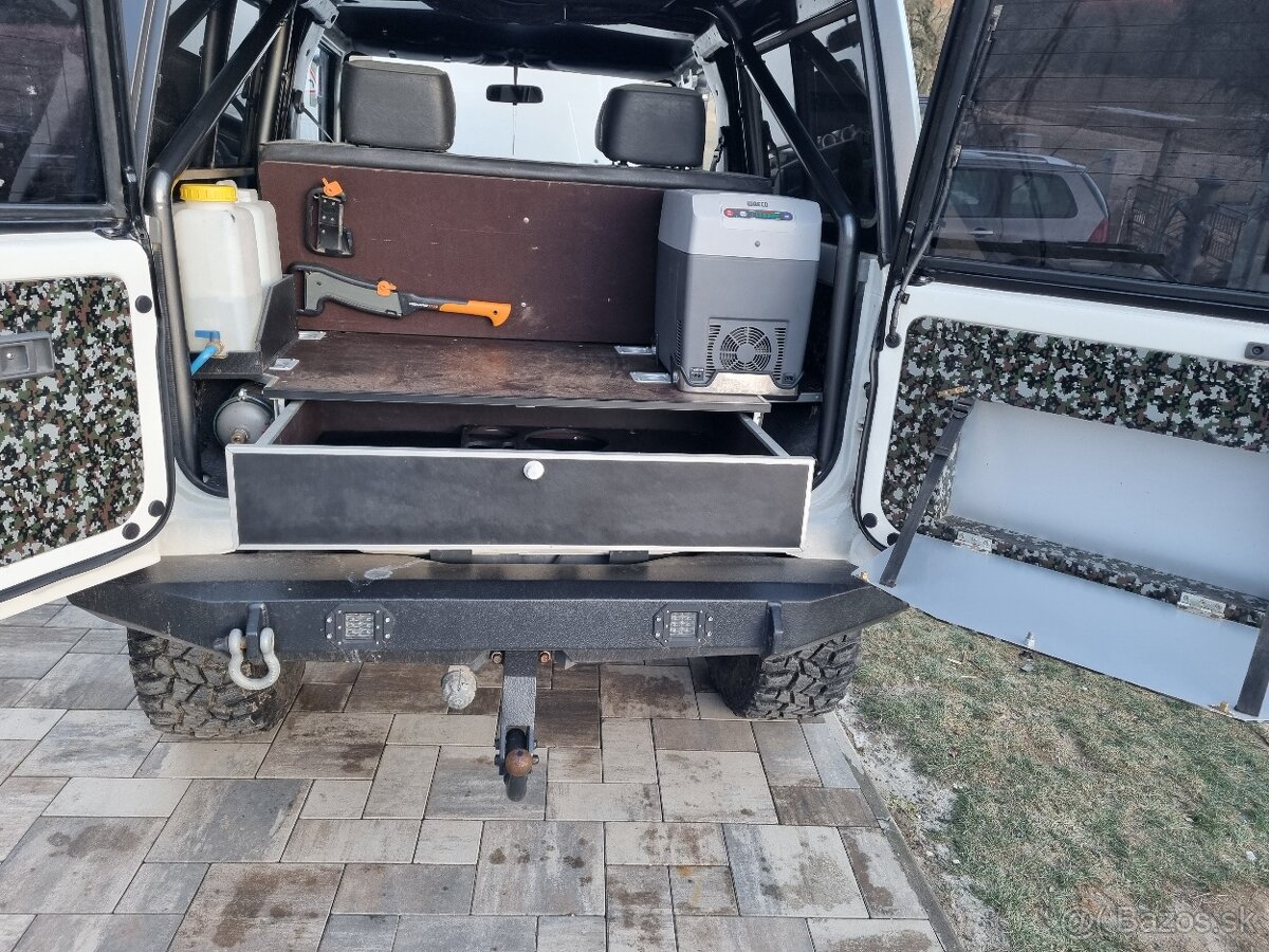 Toyota land cruiser lj73 - 19