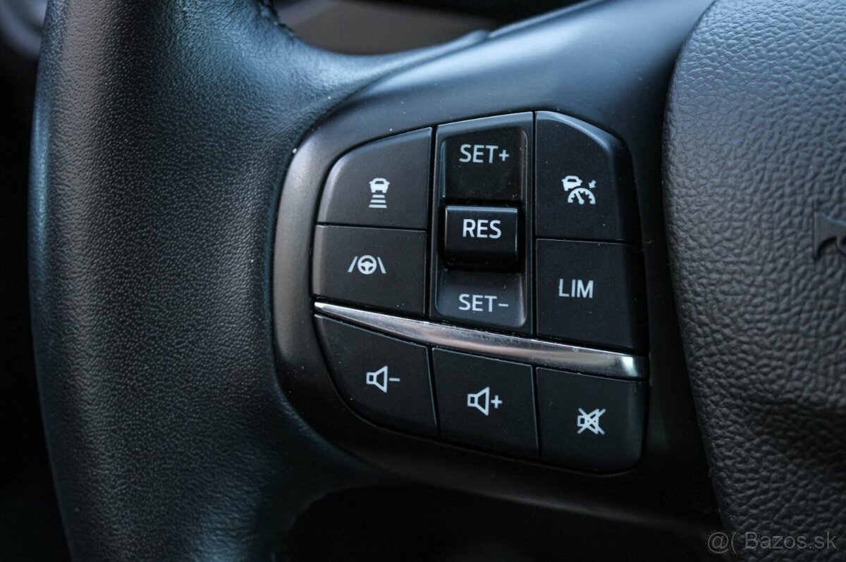 Ford Focus Kombi 2.0 TDCi EcoBlue Active A/T - 19