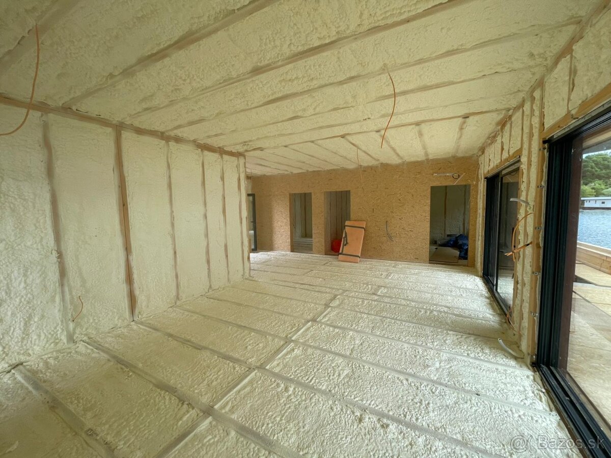 Striekaná PUR izolácia – úspora energie pre haly, domy - 19