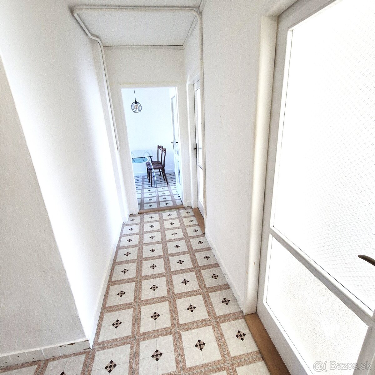 REZERVOVANÉ - TIMA Real ponúka na predaj 2-izbový byt - 19