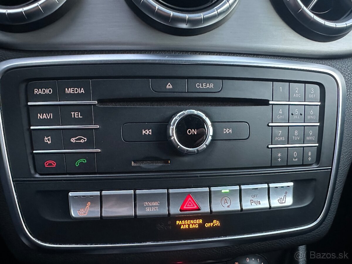 Mercedes-Benz CLA220 shootingbreak 4matic - 19