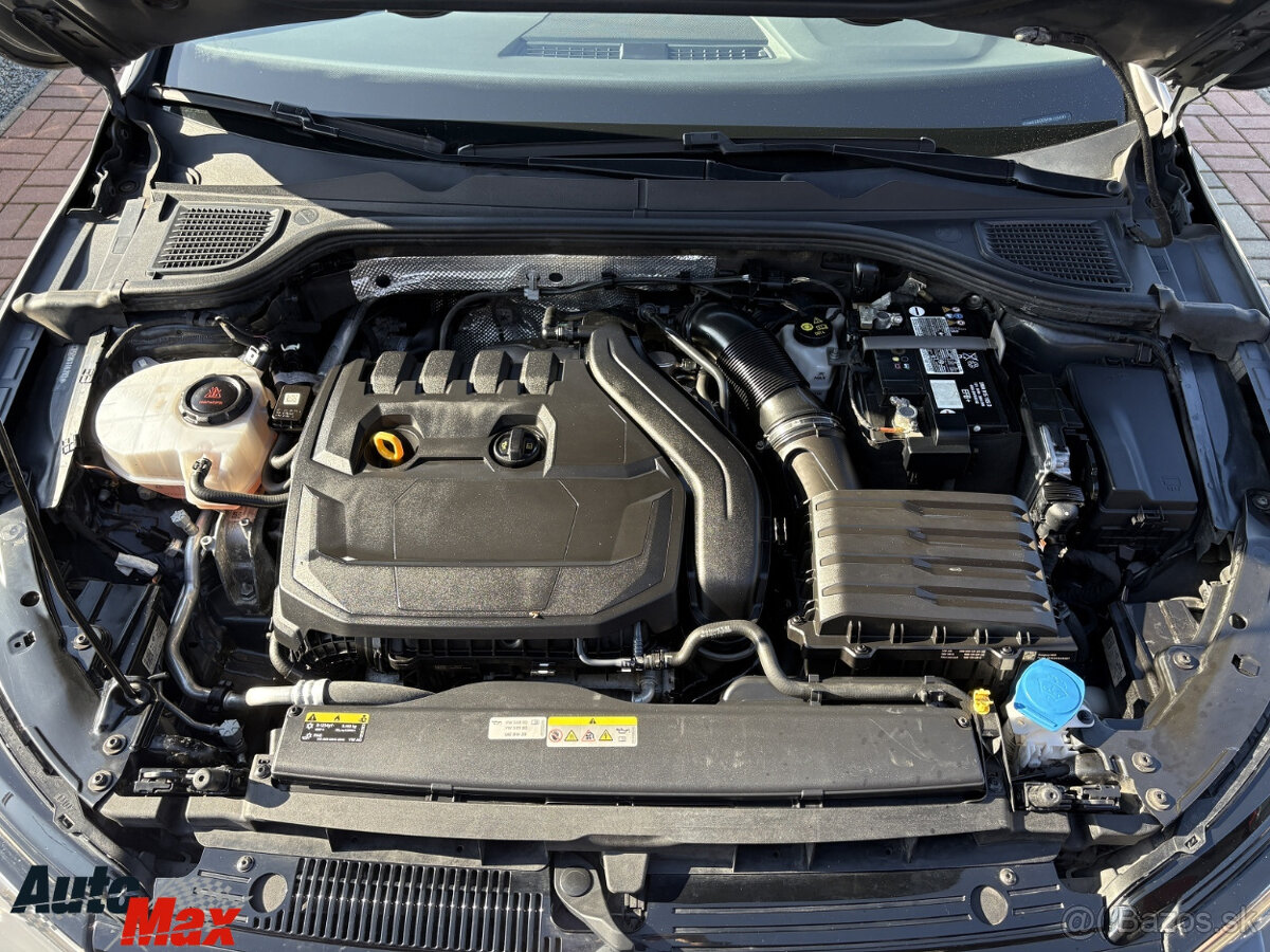 Volkswagen Golf 1.5 TSI ACT Life - 19