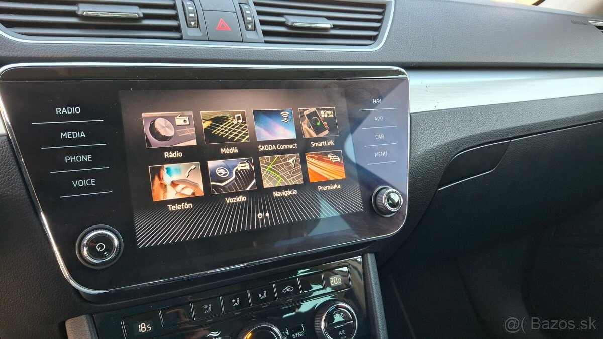 Škoda Superb Combi 2.0 TDI Ambition DSG - 19