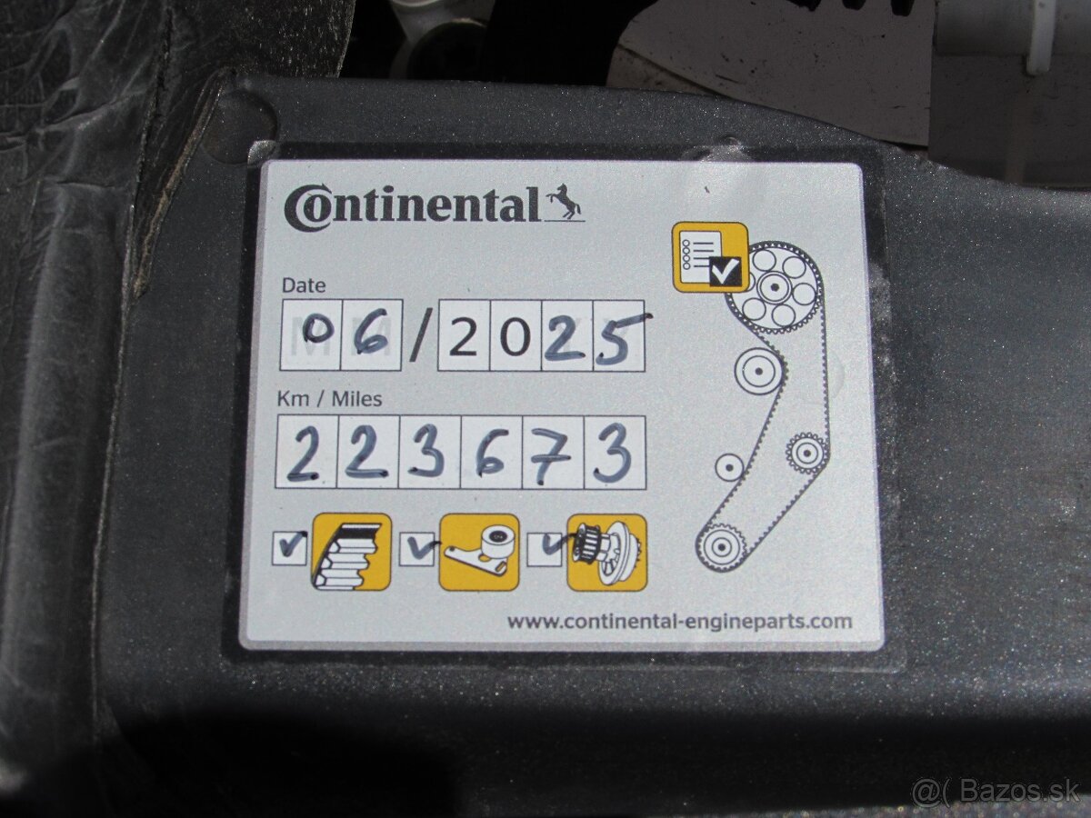 Volkswagen Tiguan 2.0 CR TDI, 4x4, DSG, A7, NOVÉ ROZVODY - 19