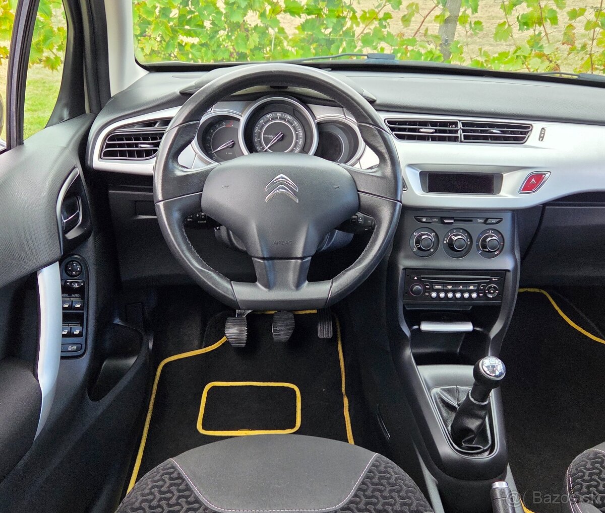 Citroen C3 1.4 54KW/75 koní R.V.11/2010 - 19