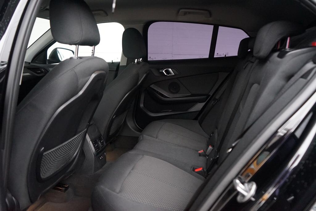 16- Bmw, 118, 2021, nafta, 2.0 d 118d, 110kw - 19