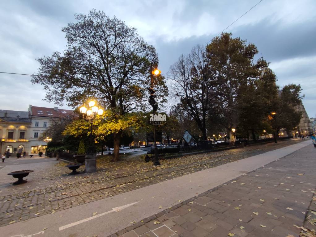 Staré Mesto-ul. Hlavná, 2 izb. tehlový pavlačový byt, 61 m2. - 19