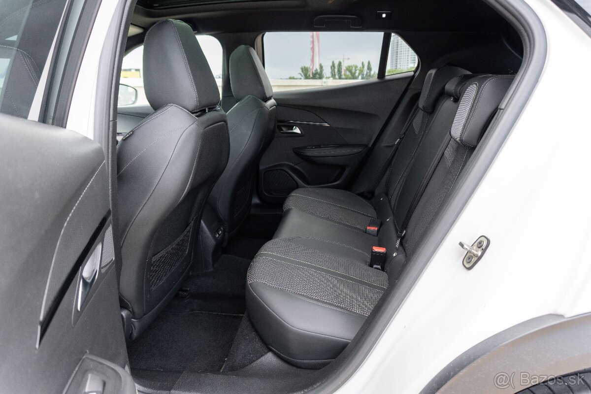 Peugeot 2008 GT-Line V ZÁRUKE - 19