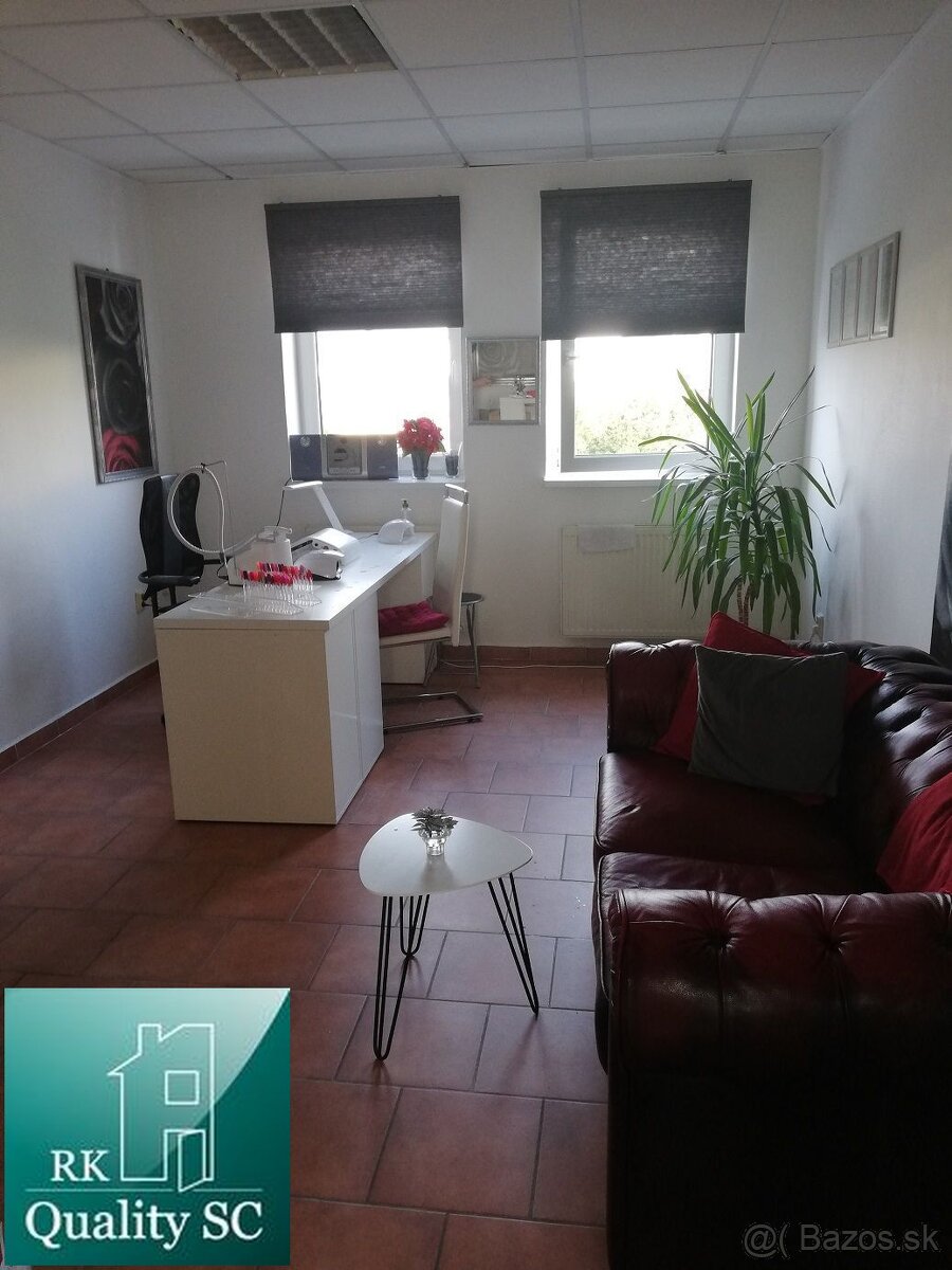 NA PREDAJ – polyfunkčný objekt v úplnom centre mesta Senec - - 19