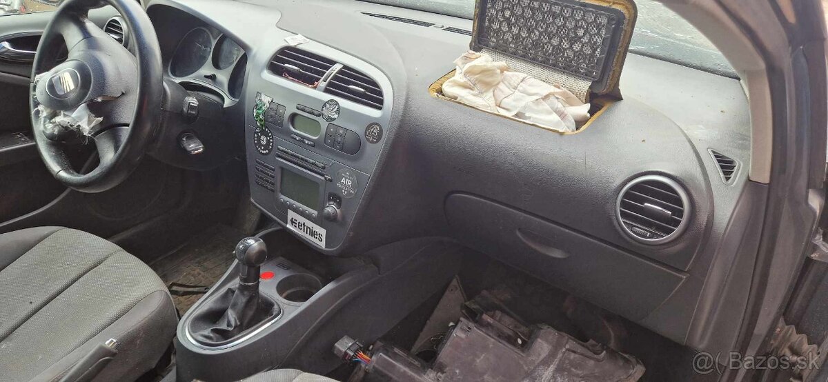 SEAT LEON II 1,9TDI 77KW KÓD: BKC/ BXE - 19