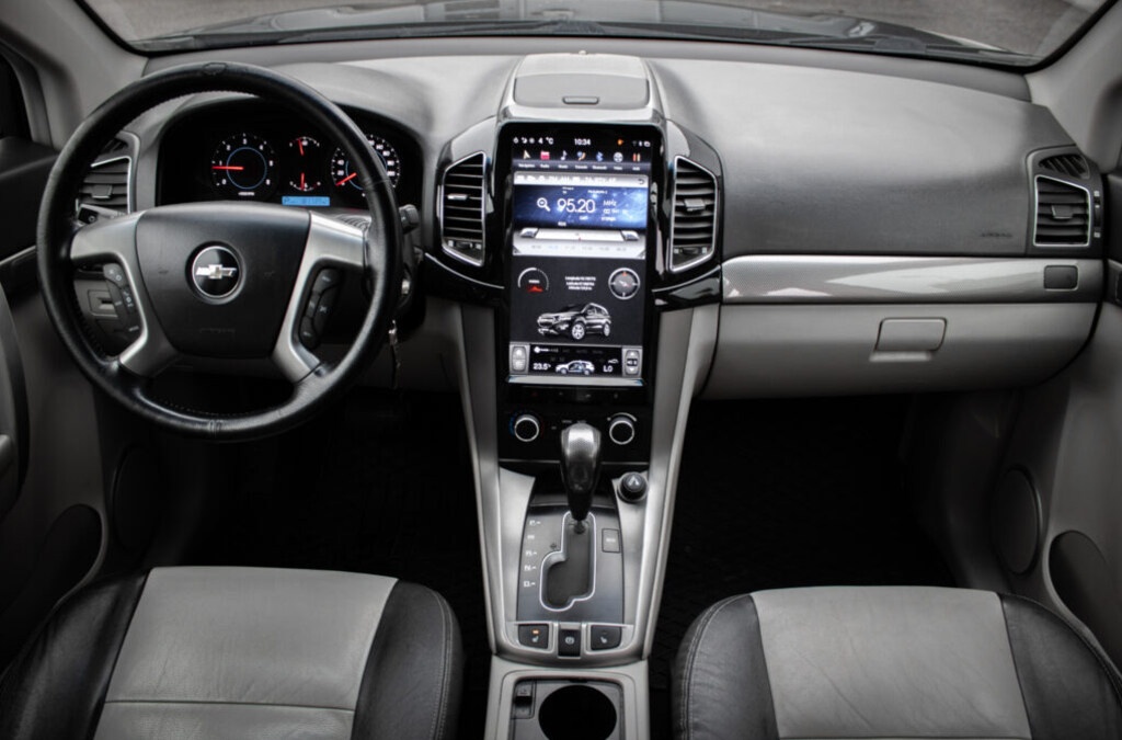 Chevrolet Captiva - 19