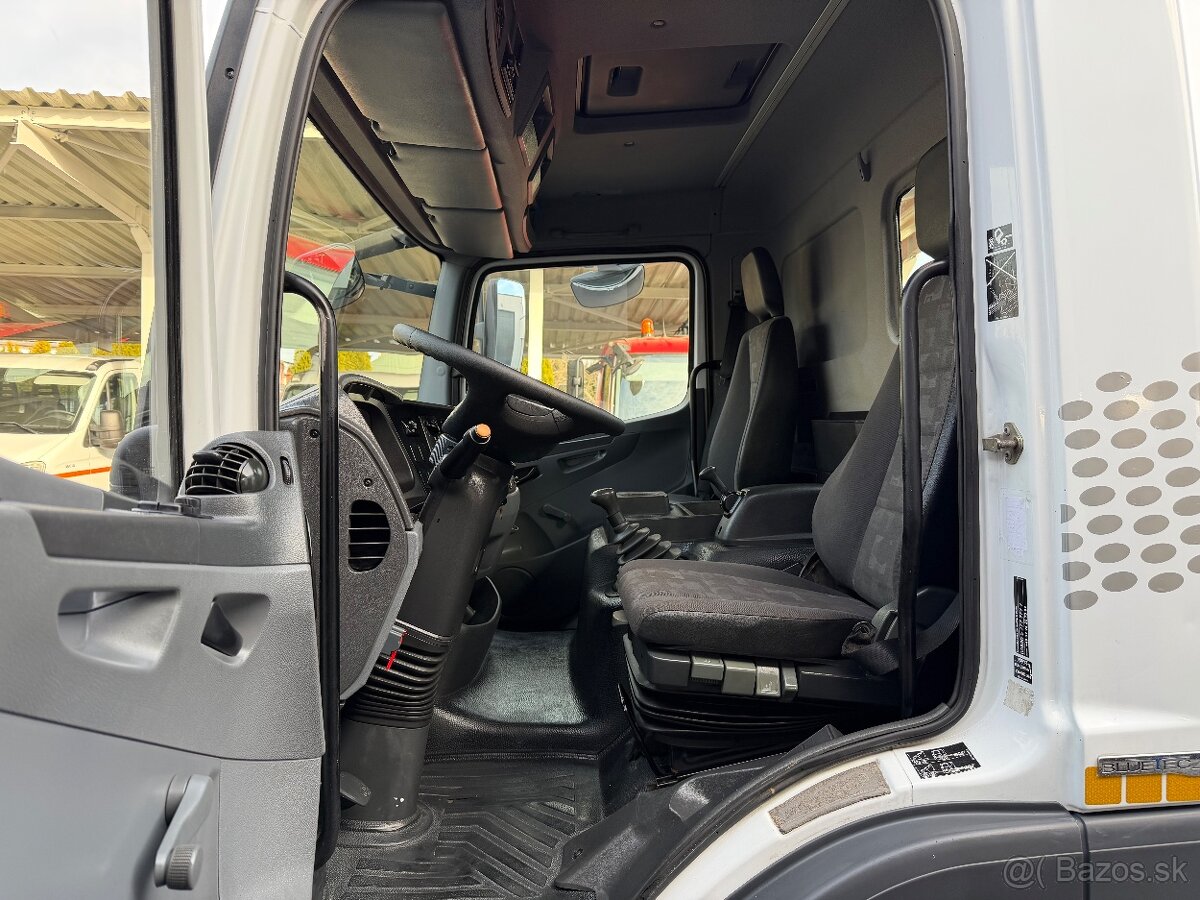 Mercedes Benz Atego 1218 hákový nosič kontajnerov - 19