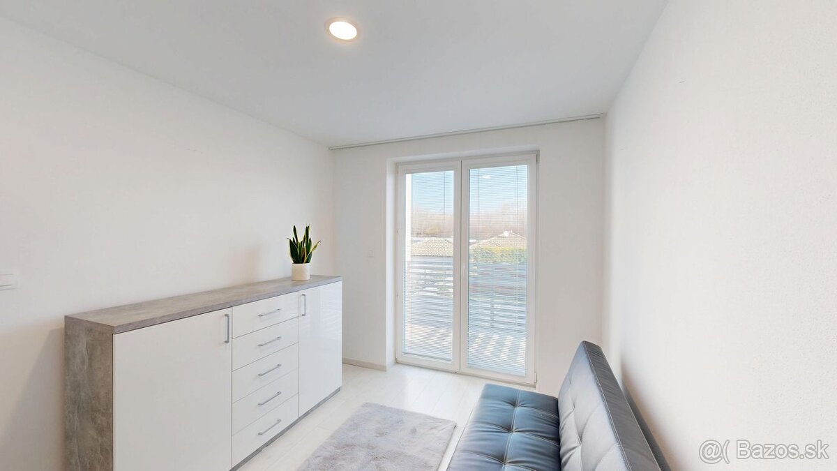 PINK Reality Na predaj novostavba 5 izbový dvojdom Galanta - - 19