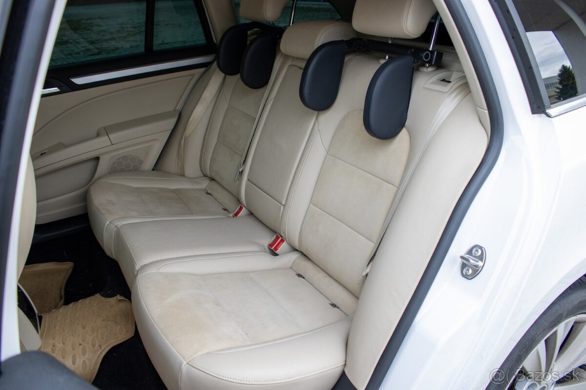 Škoda Superb Combi 2.0 TDI CR 170k Elegance DSG. - 19