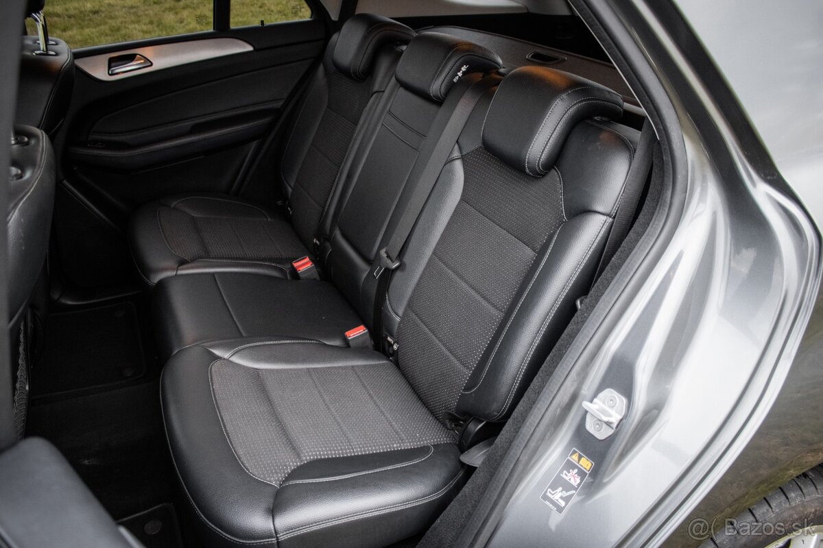 Mercedes-Benz GLE SUV 350d 4matic A/T - 19