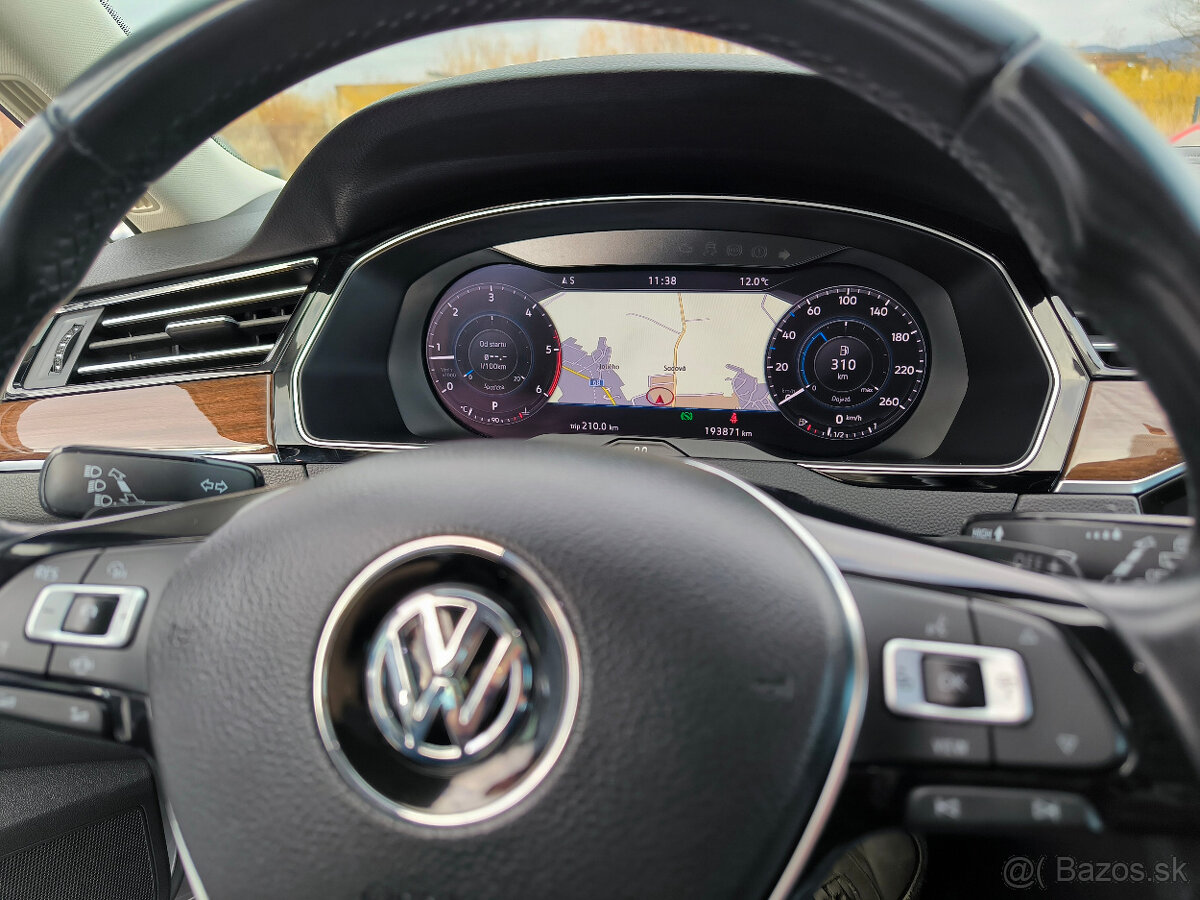 VW Passat Variant DSG 140KW 4motion 2018 Highline - 19