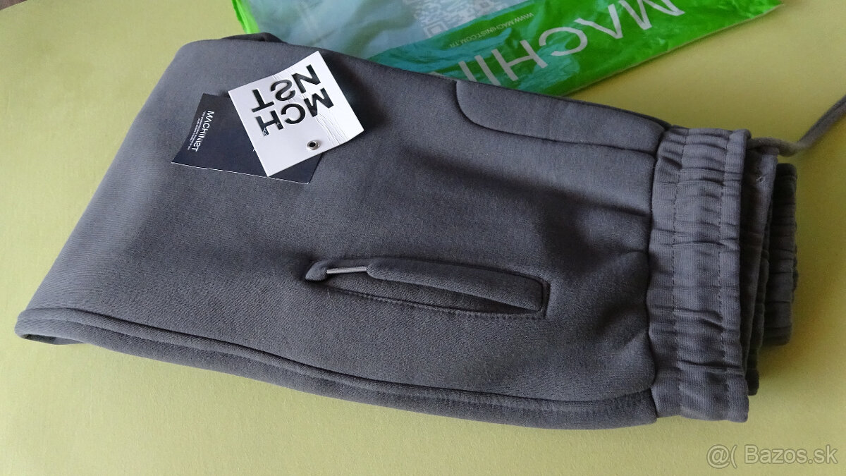 Teplákové nohavice Machinist - 19