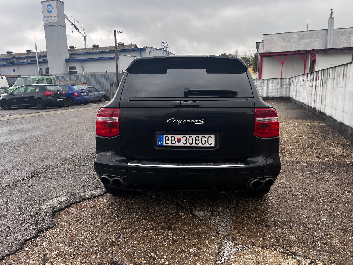 Porsche Cayenne S 4.8 V8 - 19