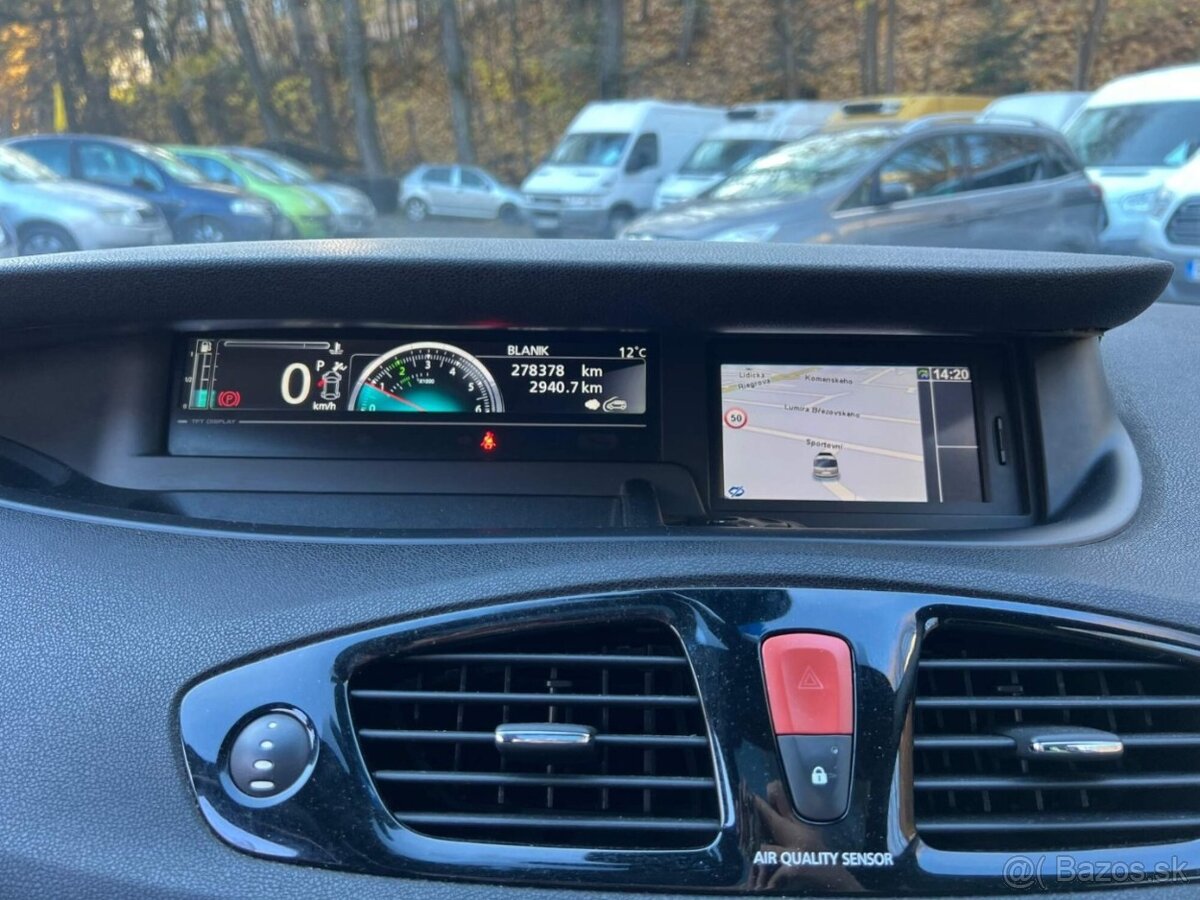 Renault Scenic 2.0 dCi 110 kW 7 míst INITIALE klima 2012 STK - 19