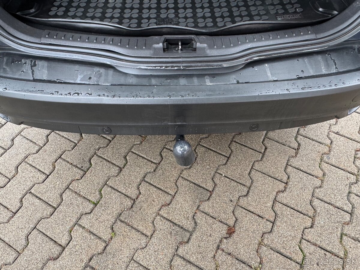 Ford Focus combi 1,6 Tdci 77 KW - 19