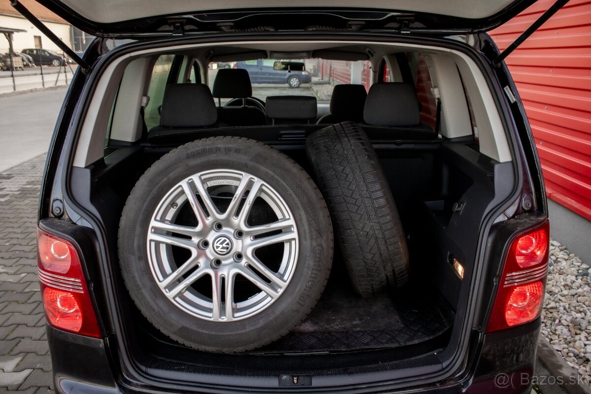 Volkswagen Touran 1.9 TDI BLUE MOTION, 77kW, M6 - 19