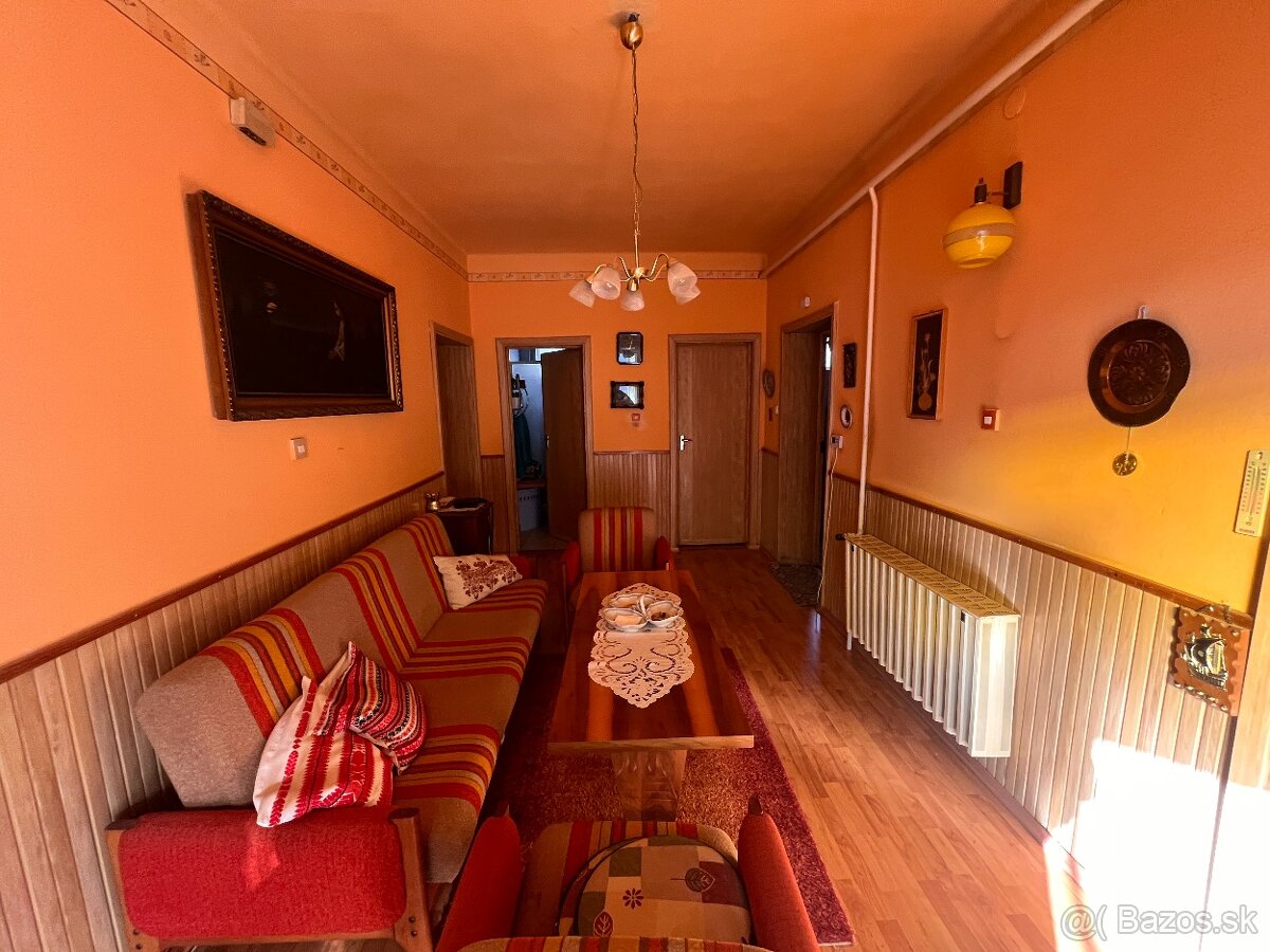 MAĎARSKO - SZALONNA - 5 IZBOVÝ ZREKONŠTRUOVANÝ RD - 19