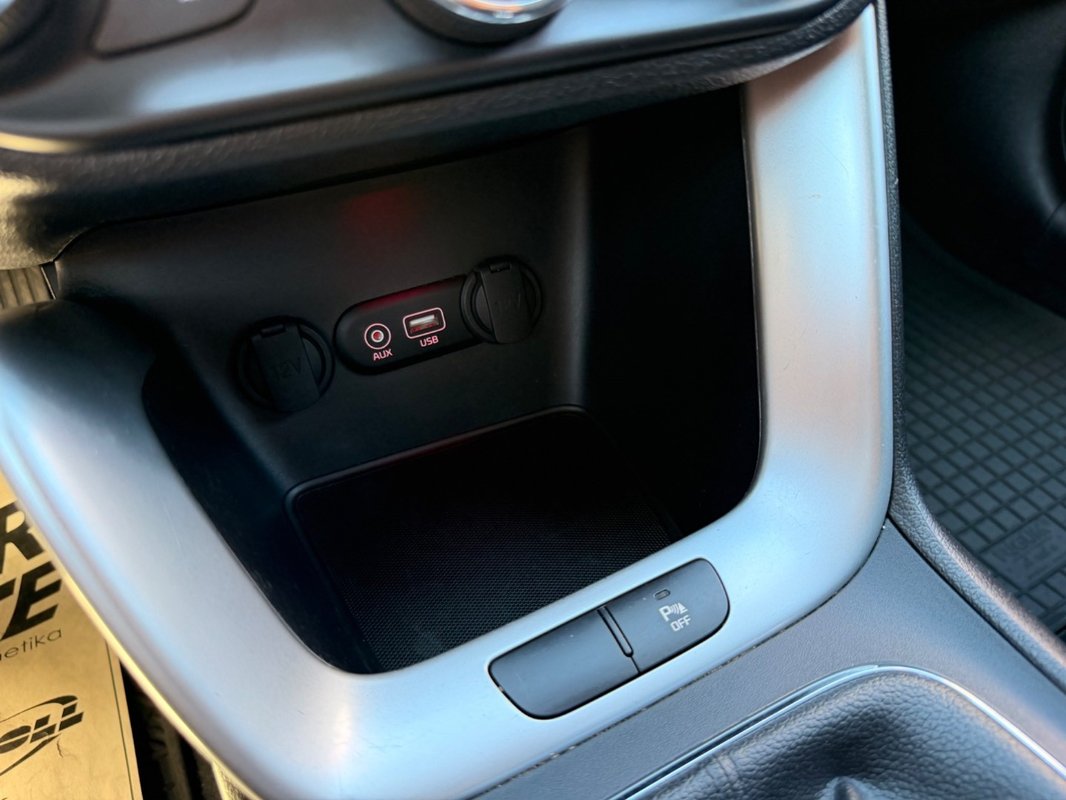 Kia ceed 1.6 CRDi VGT Gold - 19