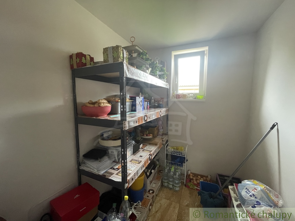 Dva rodinné domy na jednom pozemku v atraktívnej lokalite - 19