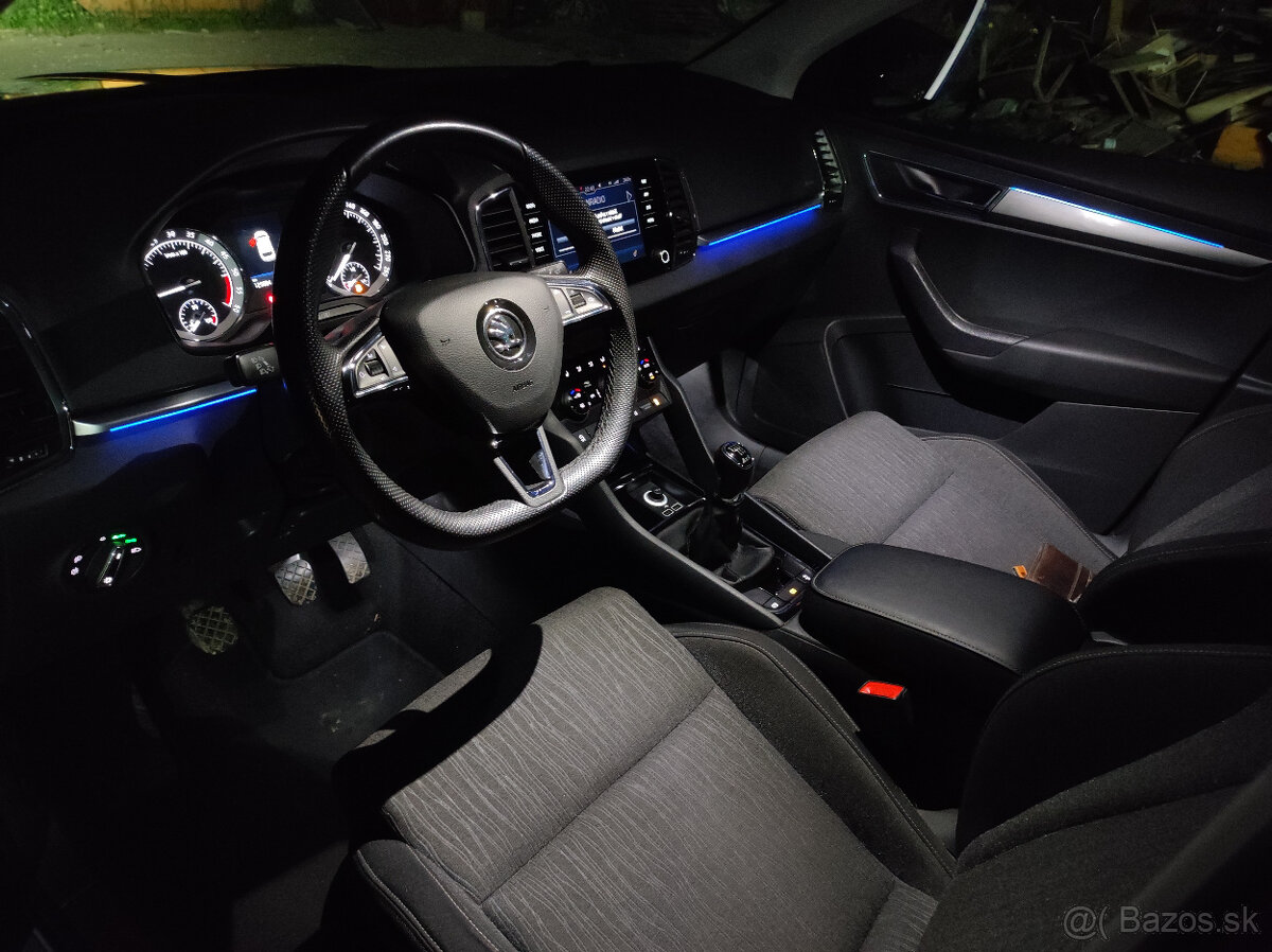 Škoda Karoq 2.0 TDI 140kw SCR 4x4 Panorama/Tažné 2.1t - 19