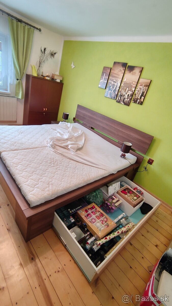 Manželská posteľ 180 x 200 - 19