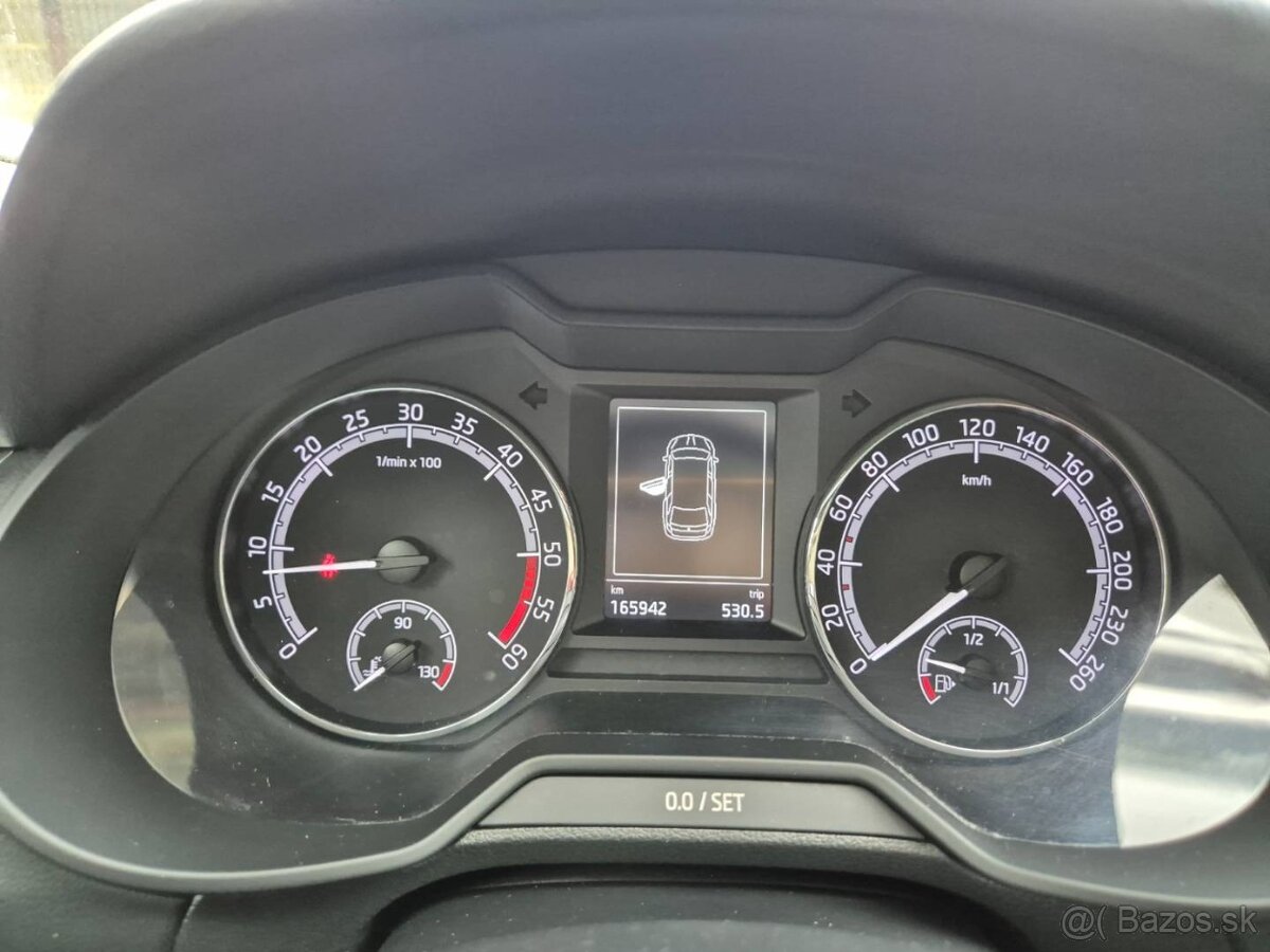 Škoda Octavia Combi 1.6 TDI 115k Ambition - 19